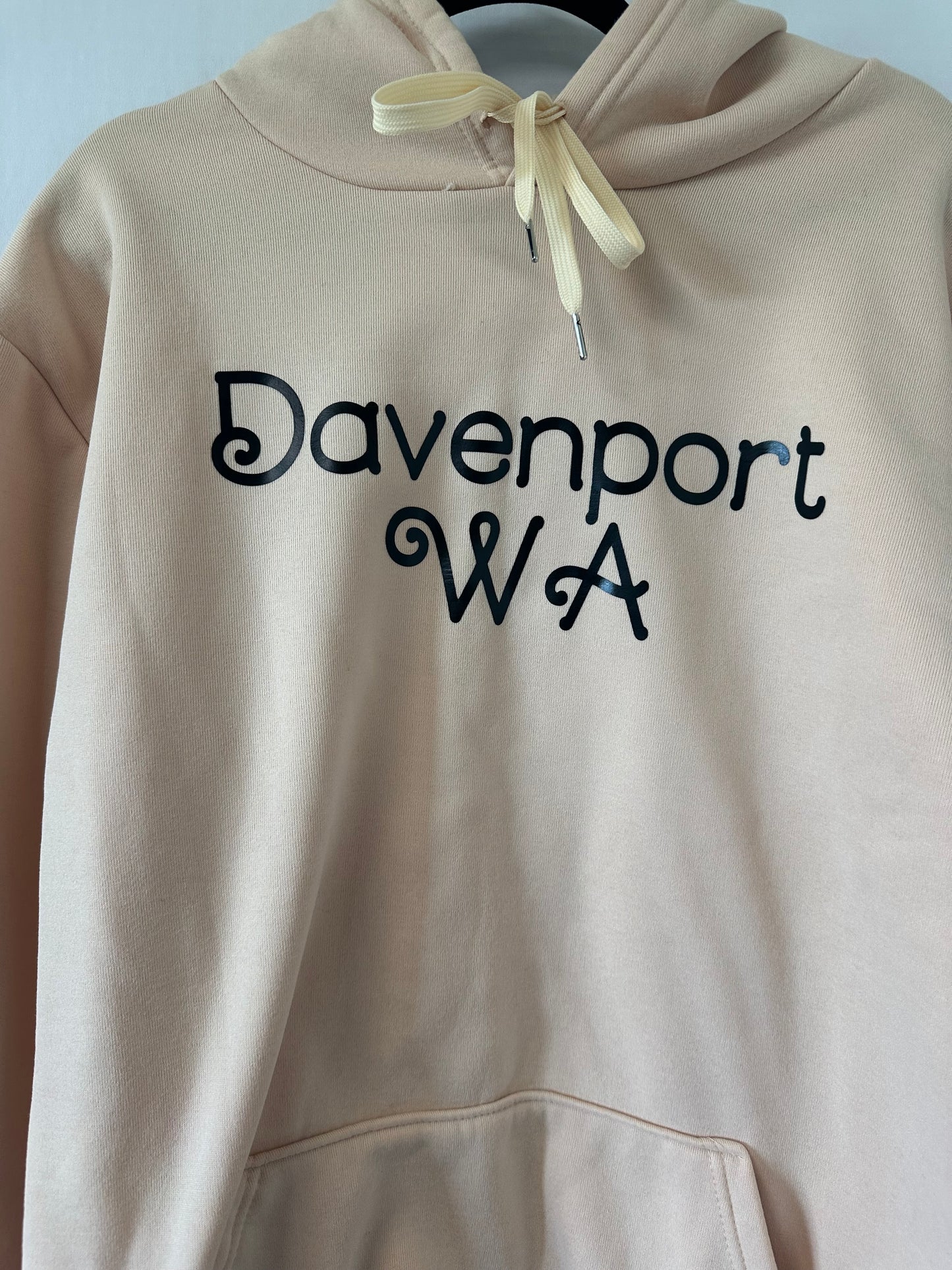 Davenport sweatshirt-size Large