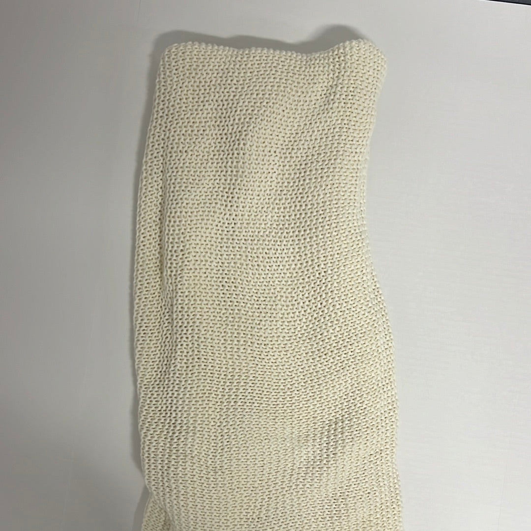 Cream knitted throw blanket