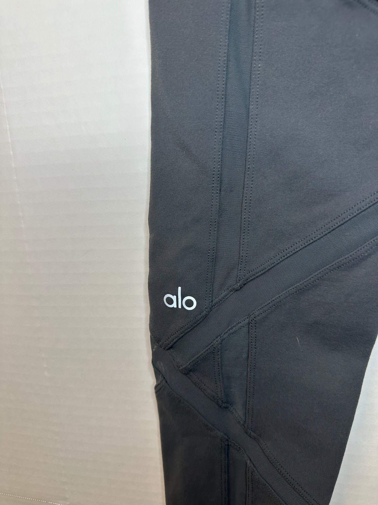 Small ALO leggings